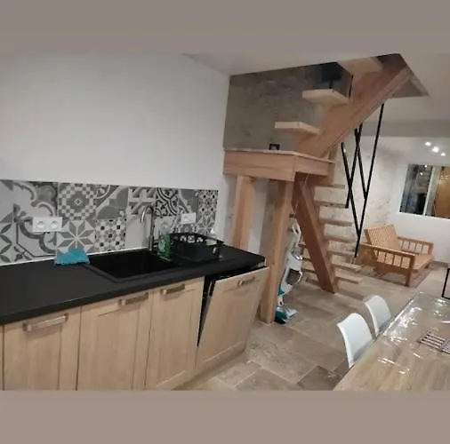 Il Fait Bon Vivre Classe 3 Etoiles 度假居 Montcuq